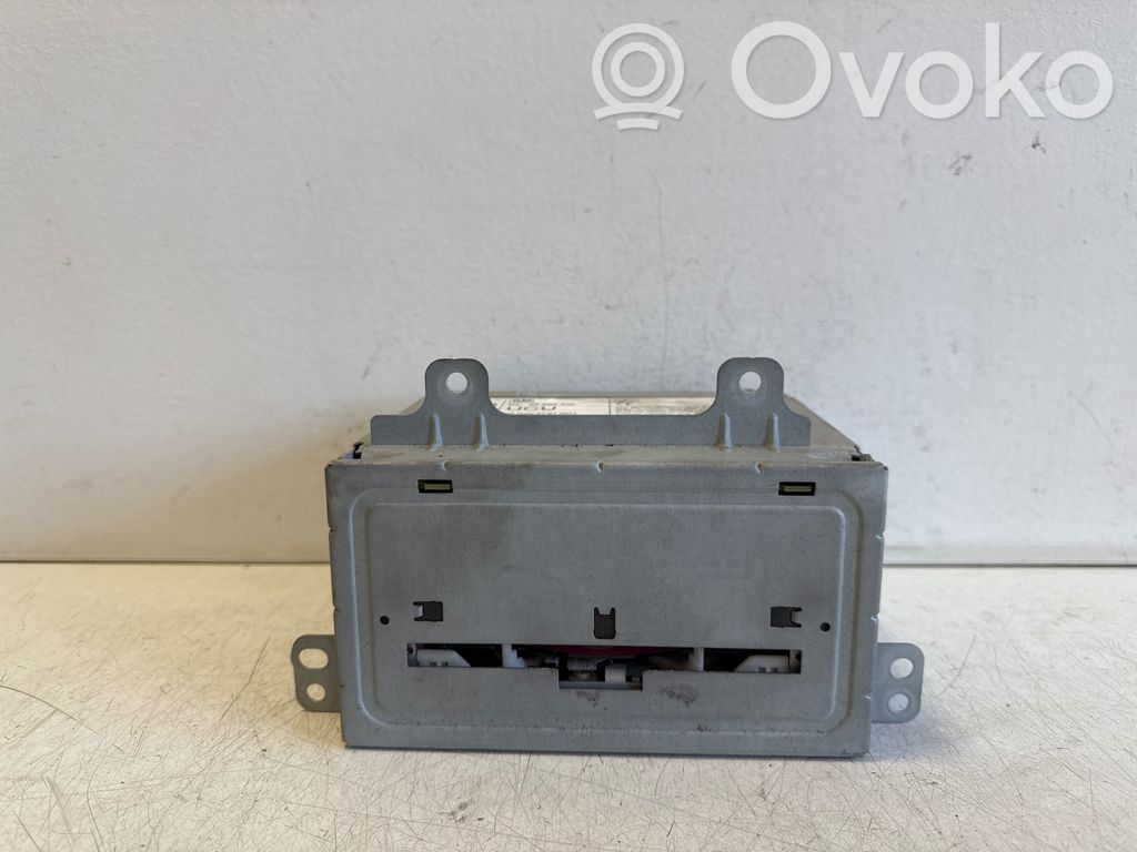 Chevrolet Orlando Unitate principală radio/CD/DVD/GPS 
