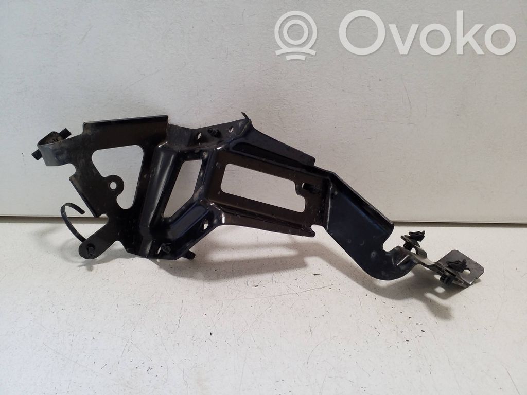 Muu moottoritilan osa   32208562
