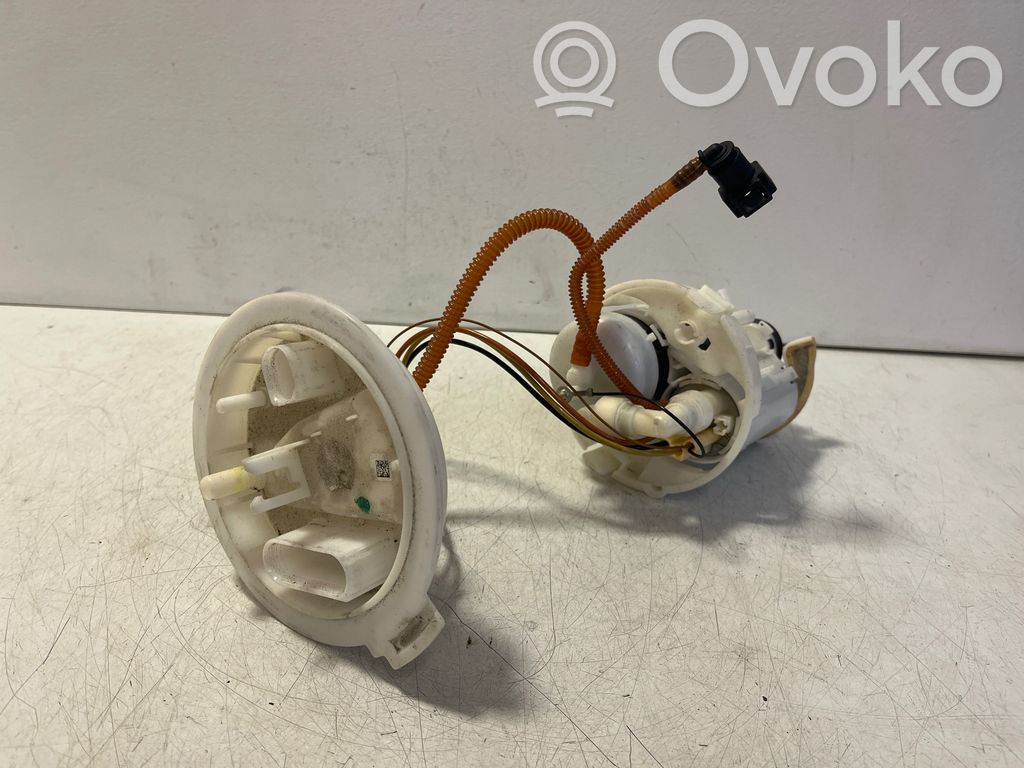 Bomba interna de combustible   4M0919087F