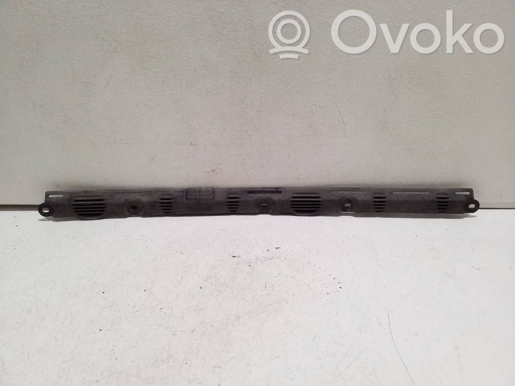 Tesla Model S Muu korin osa 