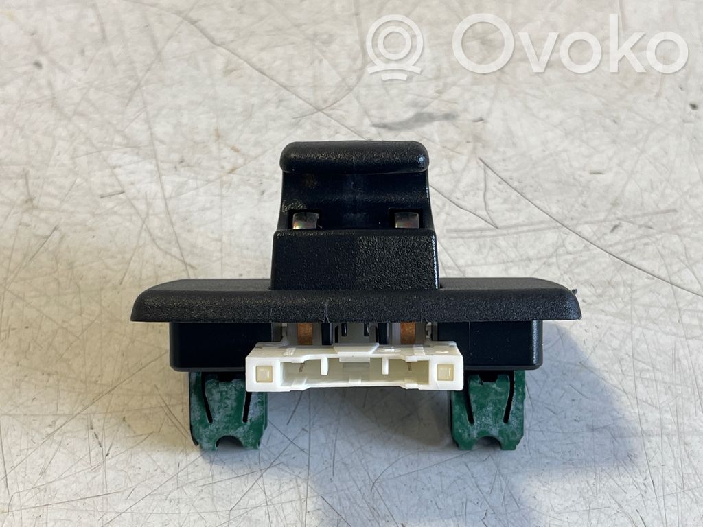 Mercedes-Benz EQC Support de crochet/clip pare-soleil