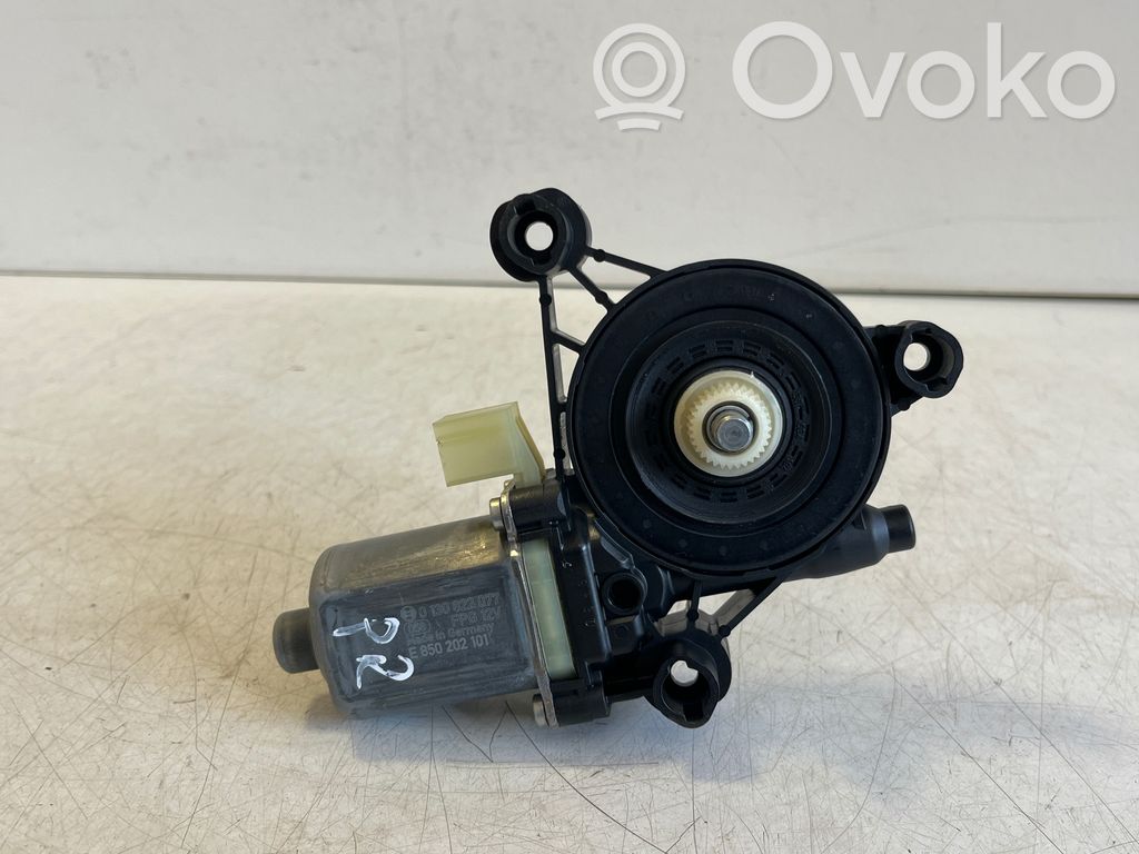 Audi Q2 - Motorino alzacristalli della portiera anteriore 