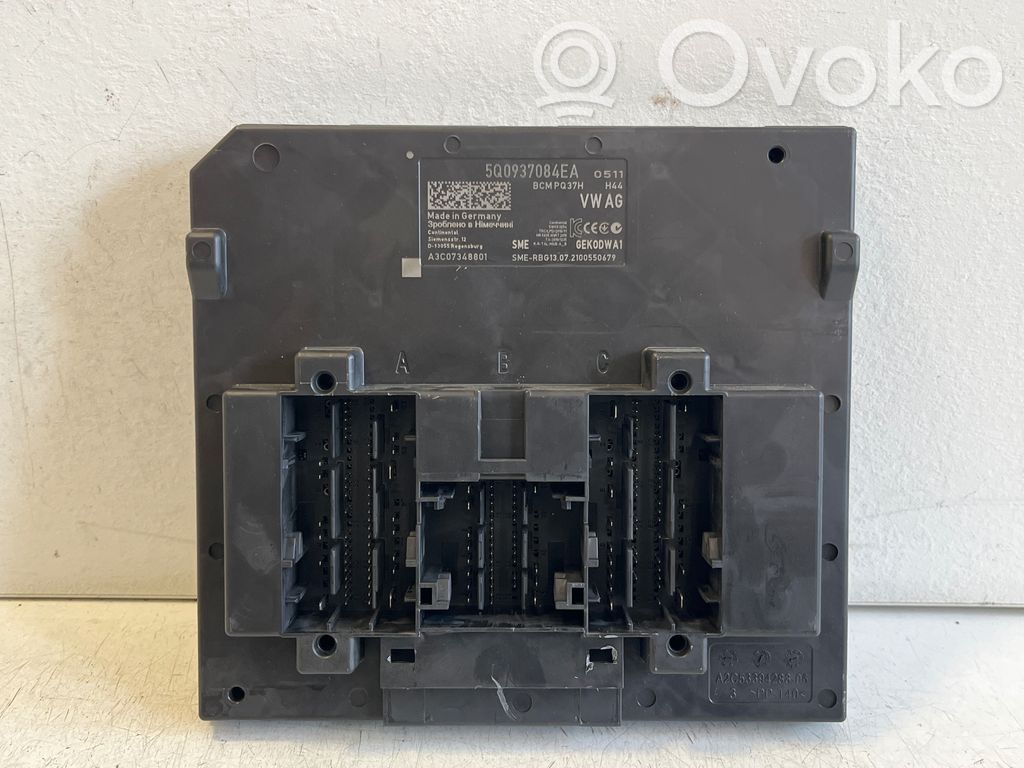 Audi Q2 - Central body control module 
