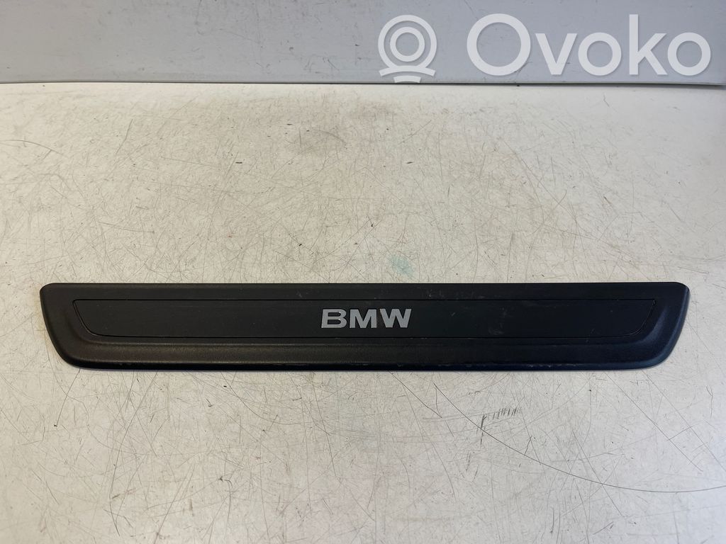BMW X3 F25 Apărătoare laterală față 
