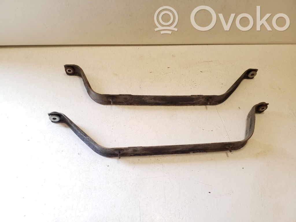 BMW X3 F25 Sangle de réservoir de carburant
