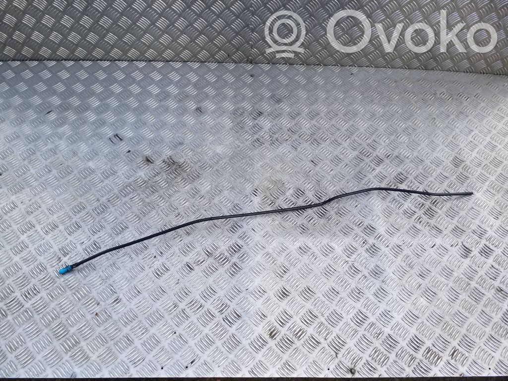 BMW X3 F25 Tubo de alimentación del combustible 