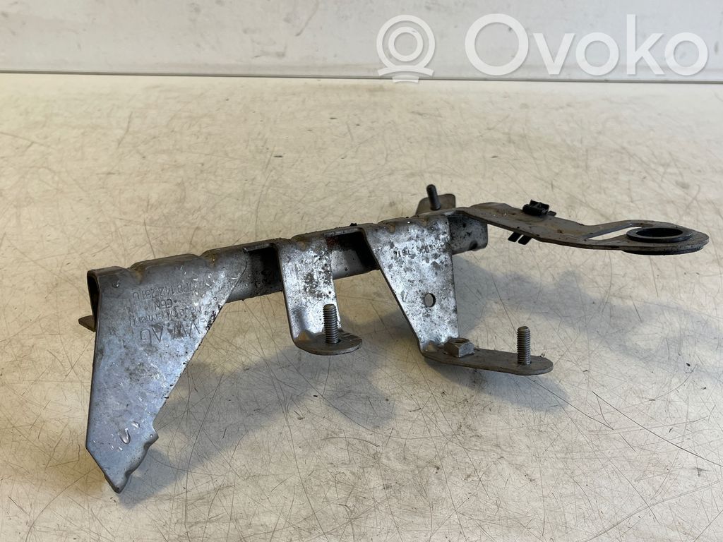 Muu moottoritilan osa   7P0142231G