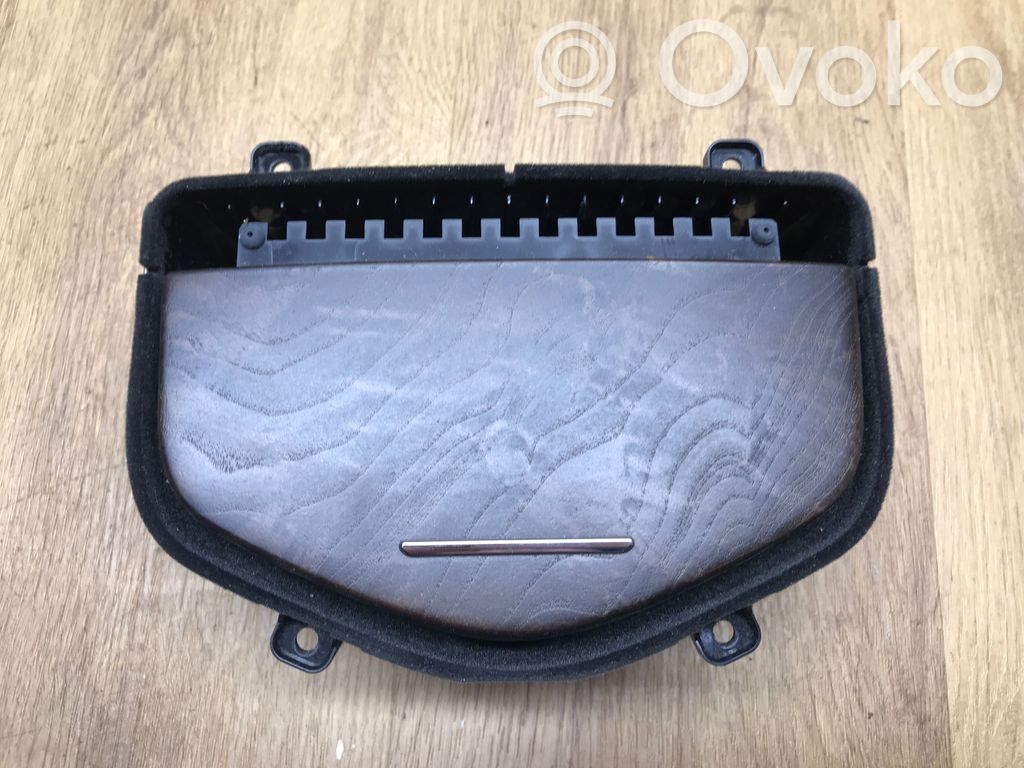 Maserati Ghibli Glove box central console 