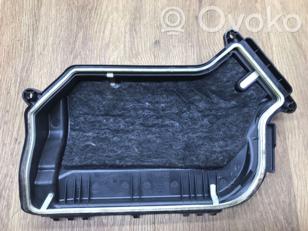 Audi Q5 SQ5 8R Inne części komory silnika 