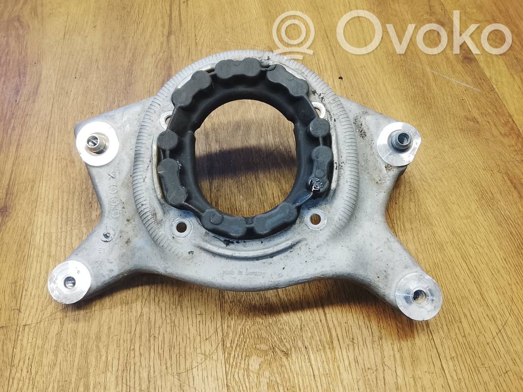 Porsche Macan (95B) Coil spring mount 