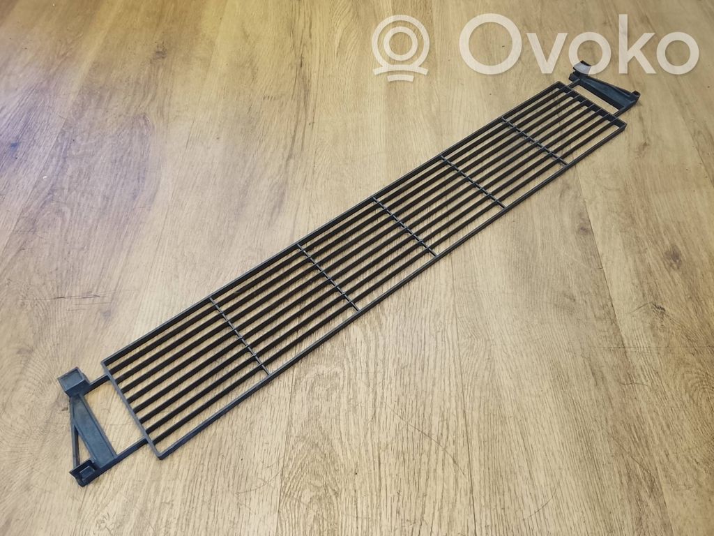 Porsche Macan (95B) Front bumper lower grill 