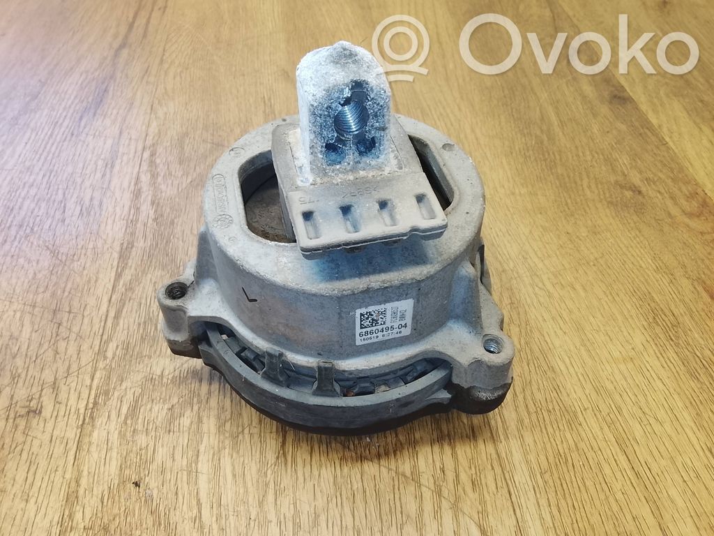 Engine mount bracket   6860495