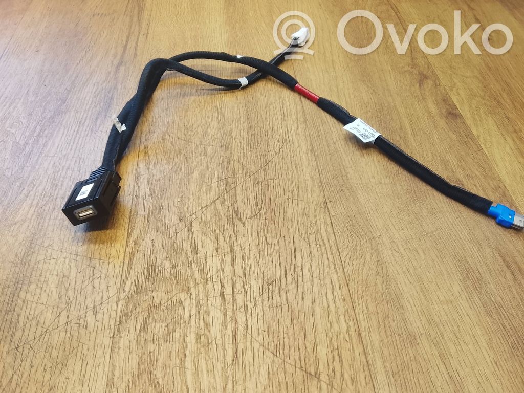 KIA EV6 Enchufe conector USB 
