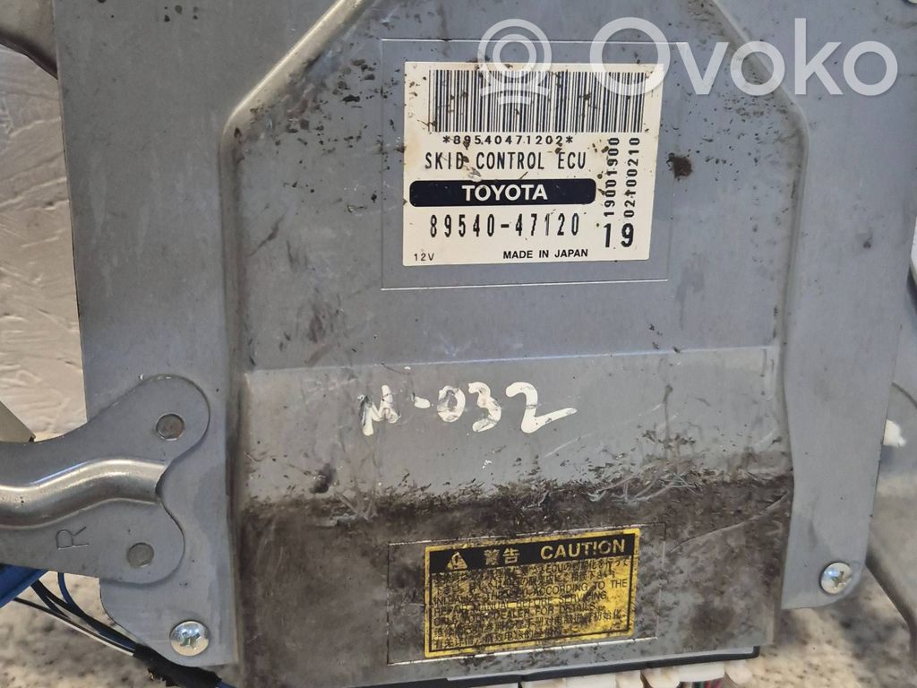 Toyota Prius (NHW20) ABS control unit/module 