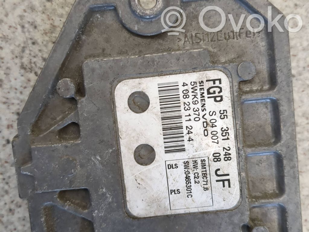 Opel Astra H Engine control unit/module 