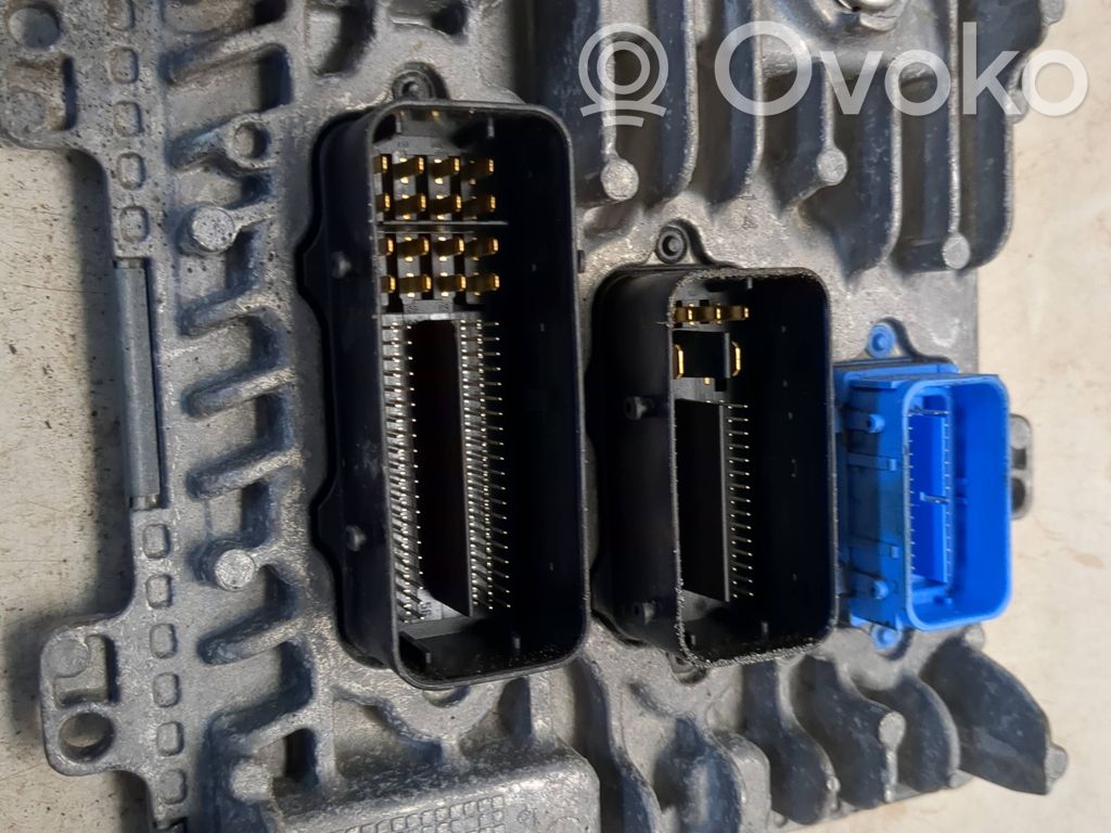 Opel Astra J Engine control unit/module 