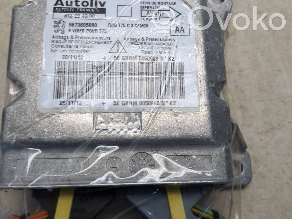 Peugeot RCZ Airbag control unit/module 