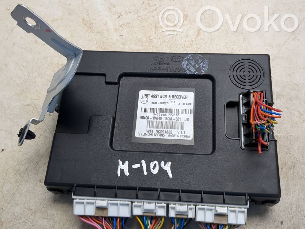 KIA Rio Comfort/convenience module 