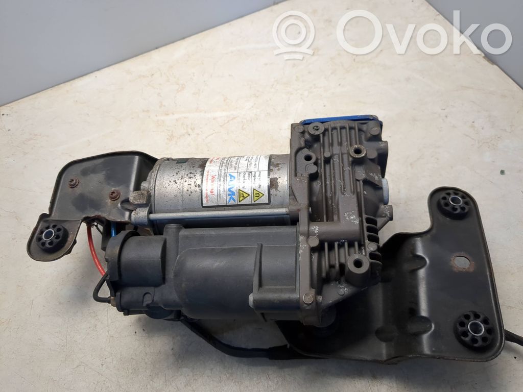 BMW X5 E70 Kompresor zawieszenia tylnego pneumatycznego 