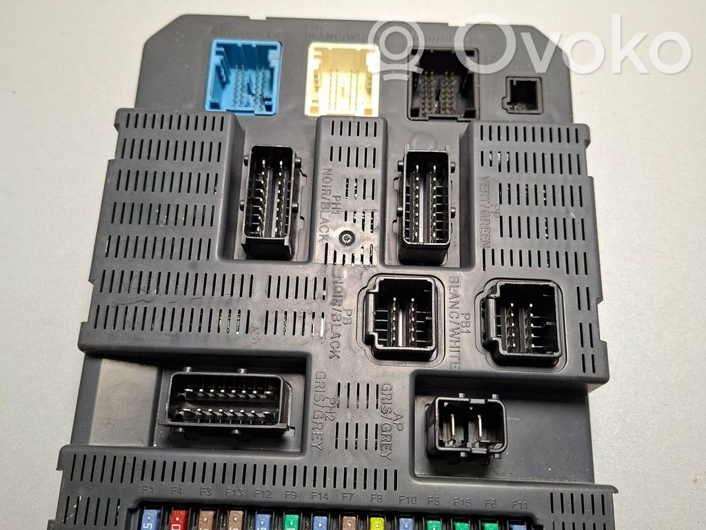 Citroen C3 Pluriel Fuse module 