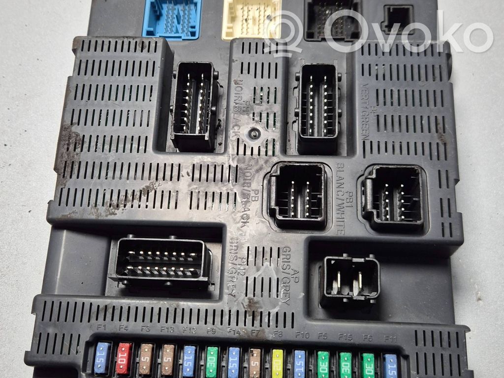 Citroen C3 Pluriel Fuse module 
