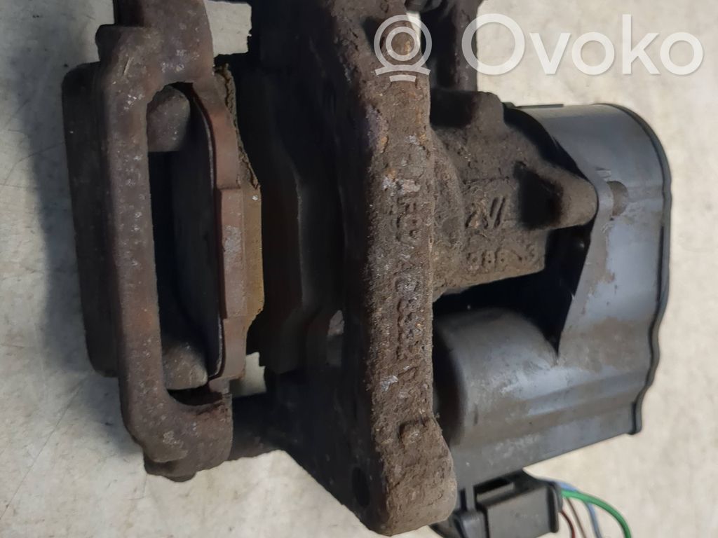 Citroen C4 II Picasso Tylny zacisk hamulcowy 