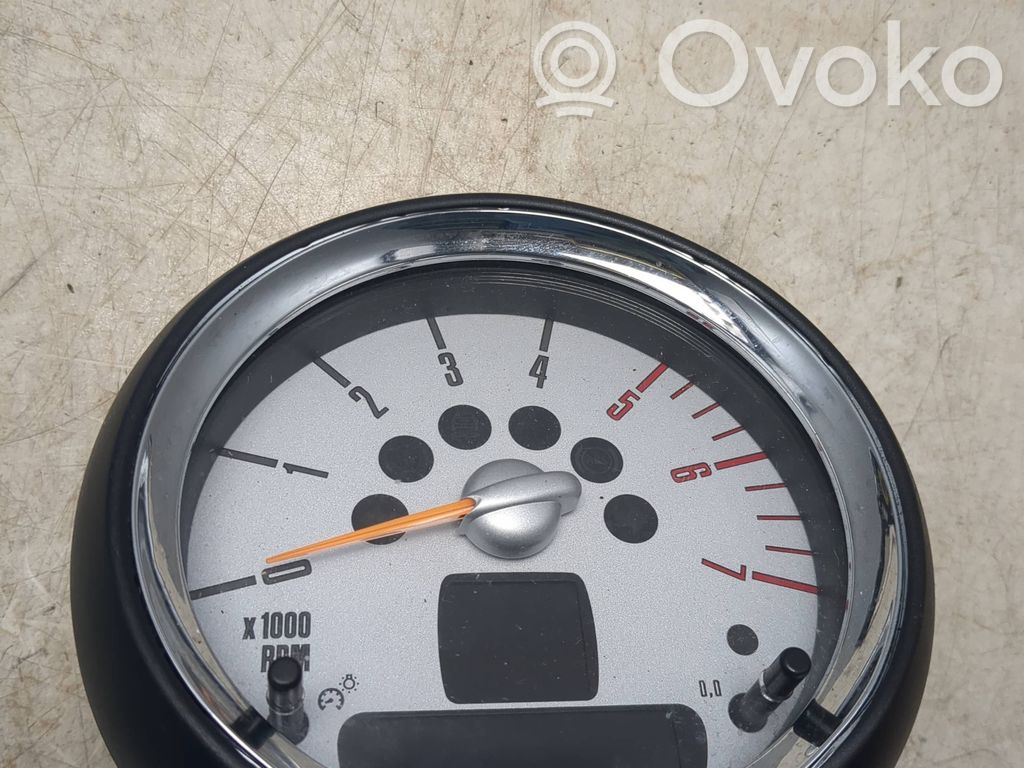 Mini Cooper Countryman R60 Tachometer 