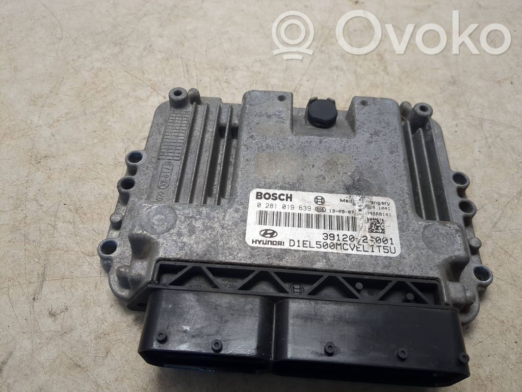 Hyundai ix35 Engine control unit/module 