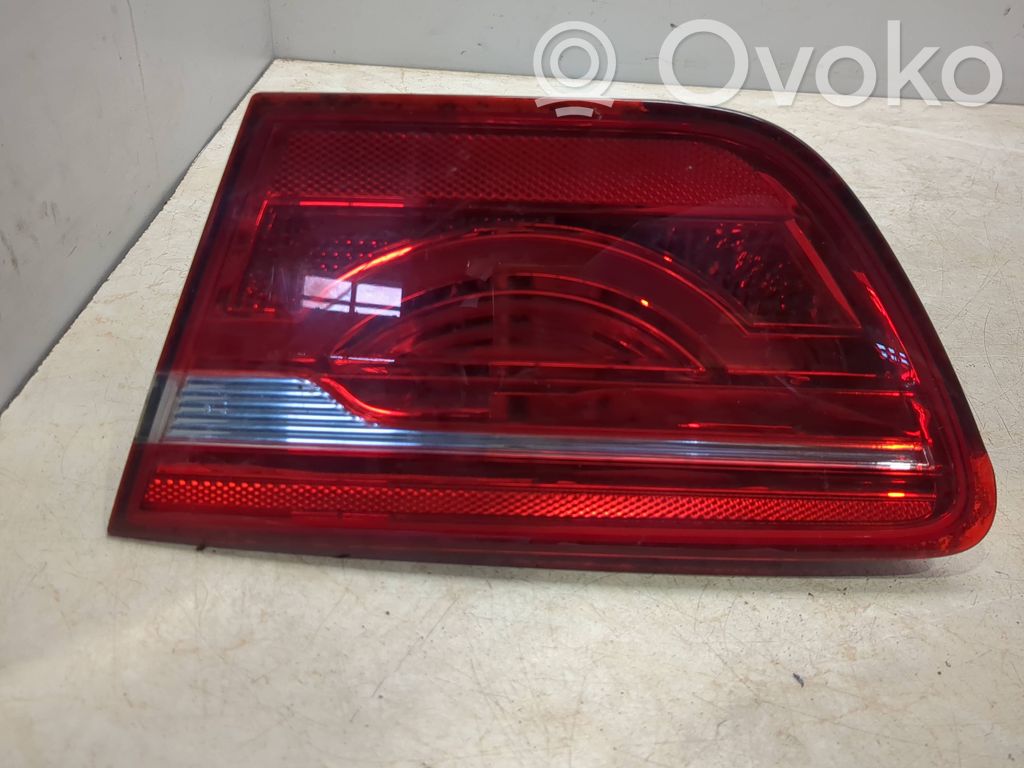 Jaguar XE Lampy tylnej klapy bagażnika 
