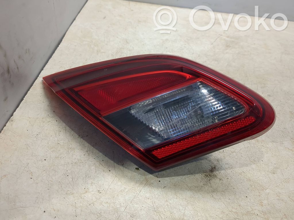 Opel Corsa E Tailgate rear/tail lights 