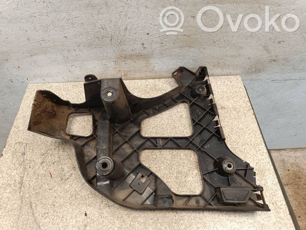 BMW X5 E70 Rear bumper mounting bracket 