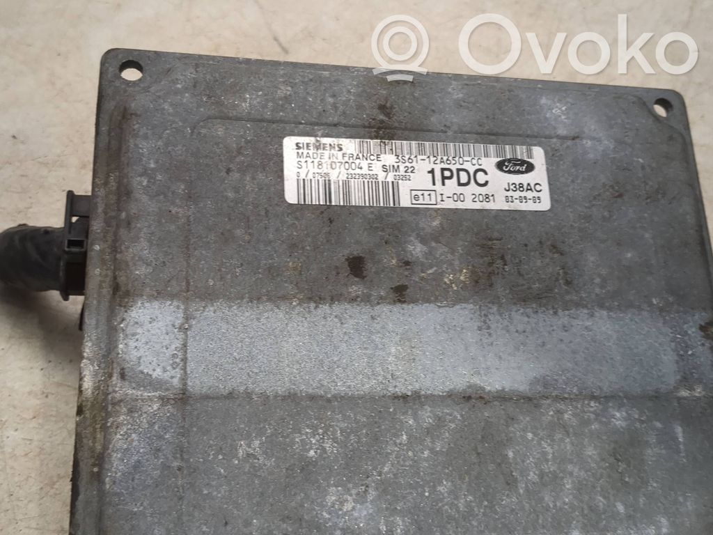 Ford Ka Engine control unit/module 