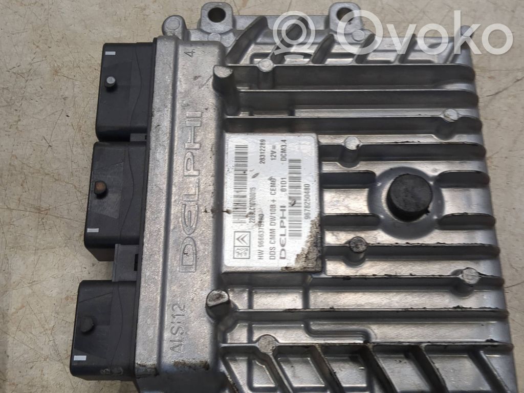 Peugeot 508 Engine control unit/module 