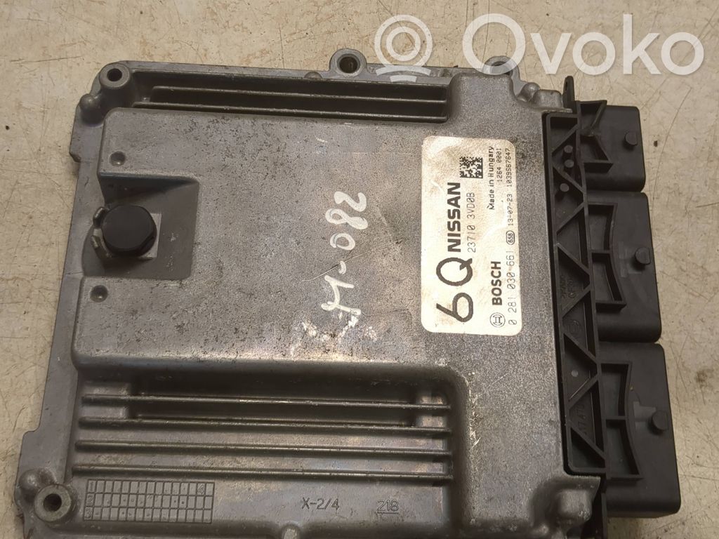 Nissan Note (E12) Variklio valdymo blokas 