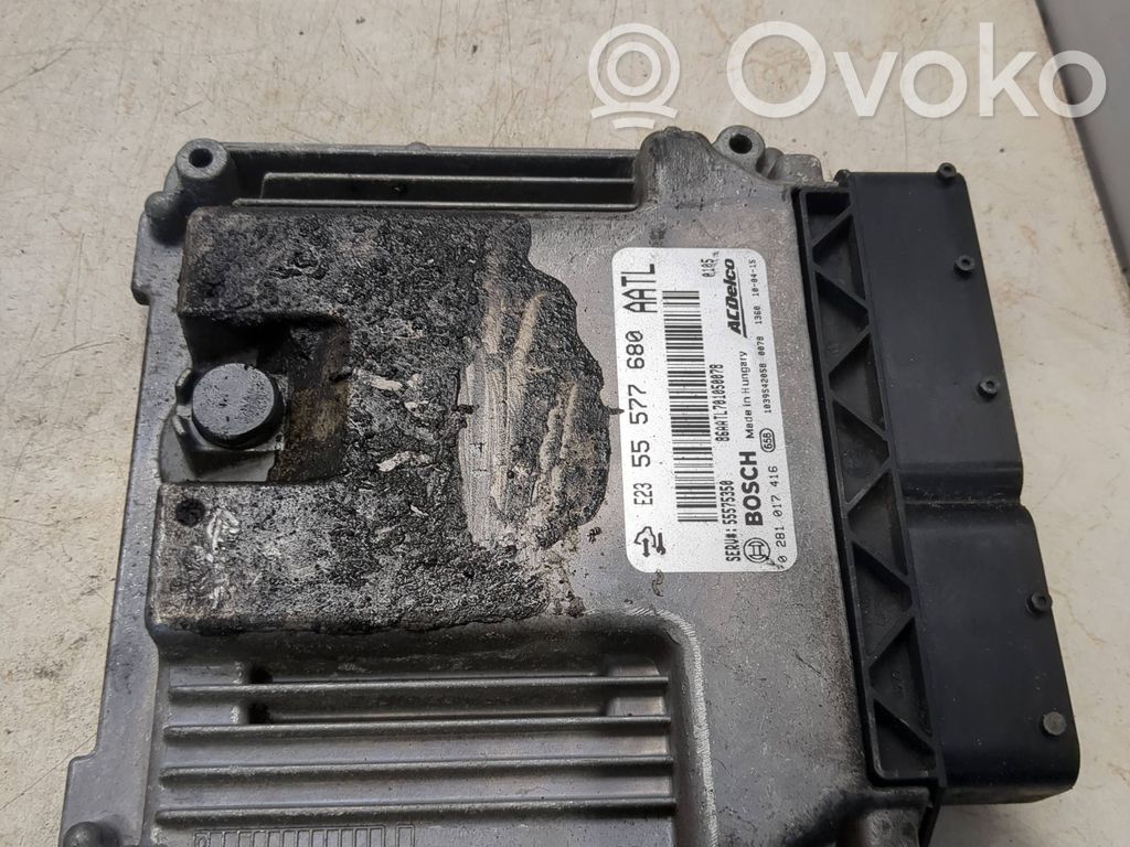 Opel Astra H Engine control unit/module 