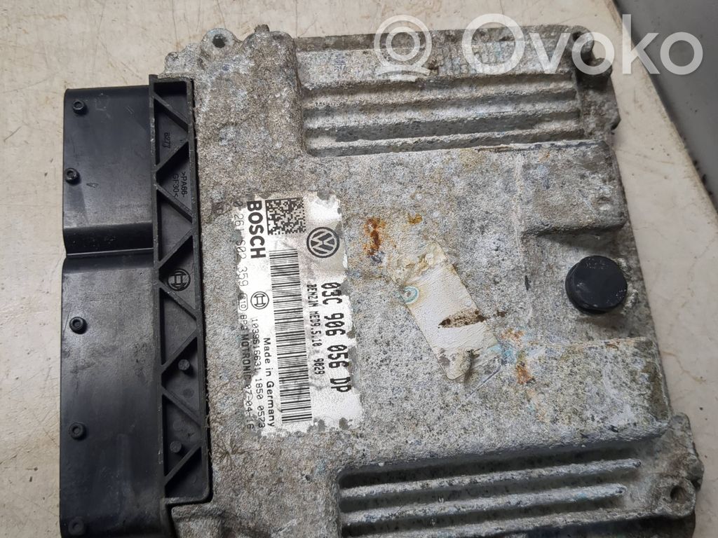 Volkswagen Golf V Engine control unit/module 
