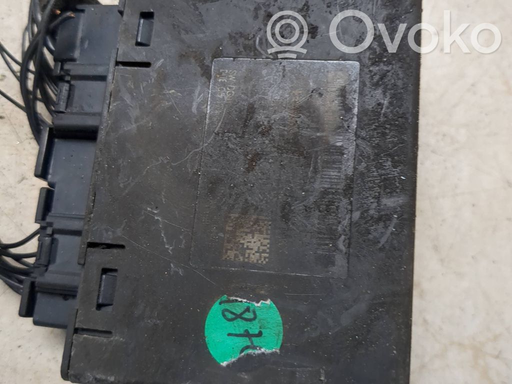 Ford Fusion Door control unit/module 