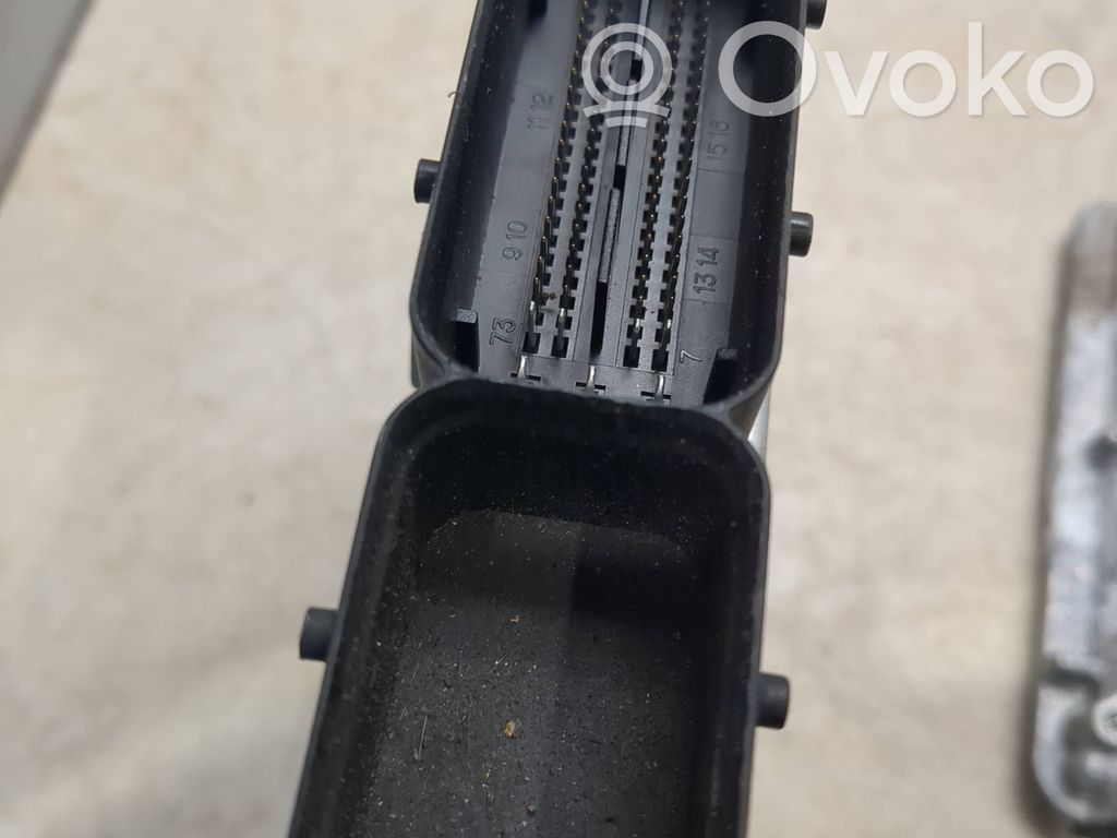 KIA Rio Engine control unit/module 