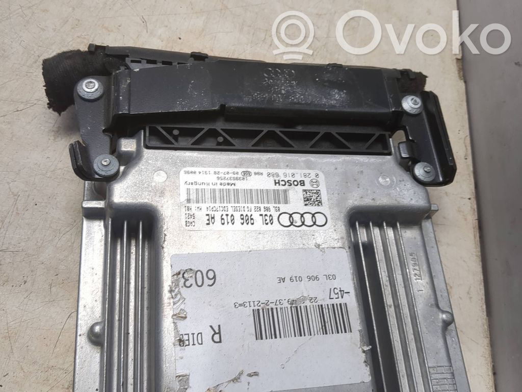 Audi A6 S6 C6 4F Engine control unit/module 