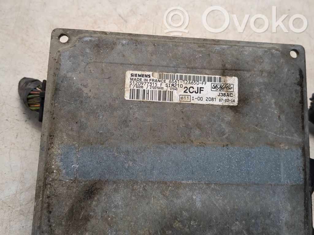 Ford Fiesta Engine control unit/module 