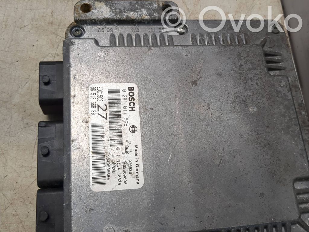 Peugeot 208 I Engine control unit/module 