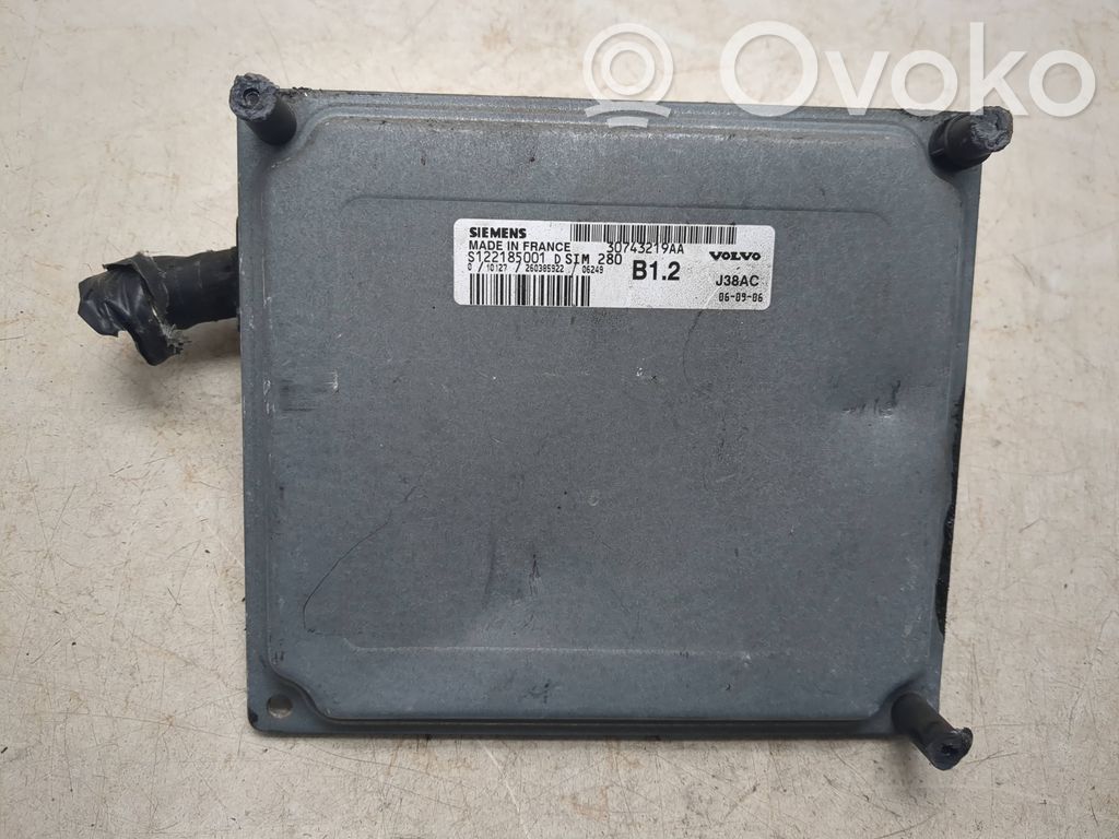Volvo V50 Engine control unit/module 