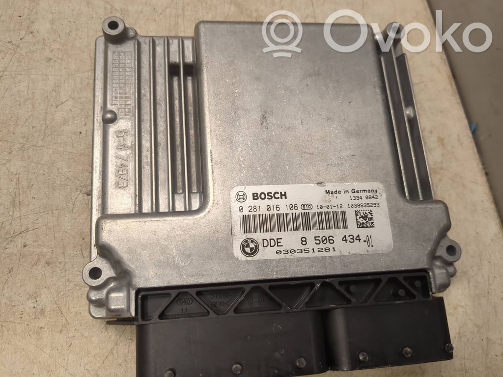 BMW 1 E82 E88 Engine control unit/module 