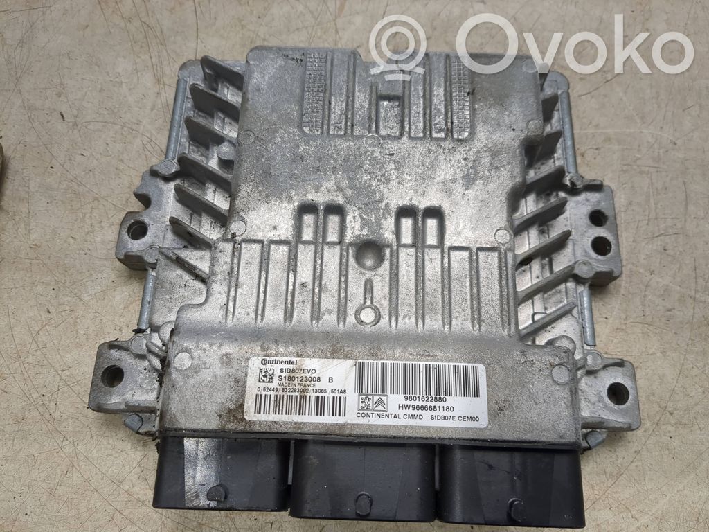 Peugeot 508 Engine control unit/module 