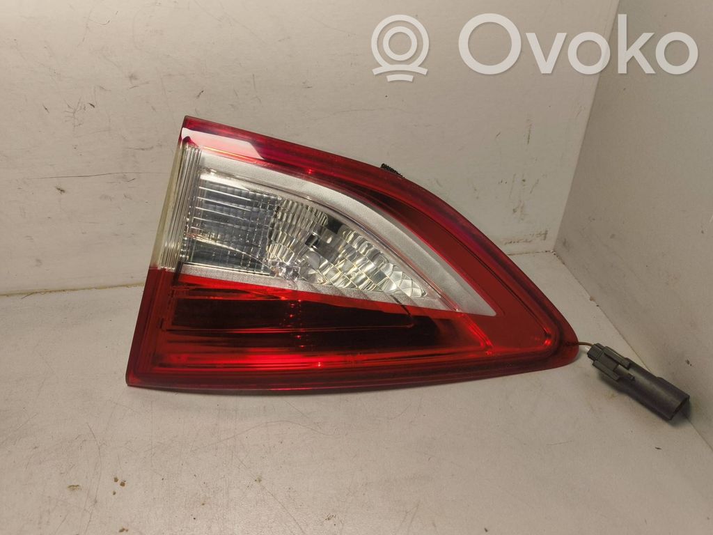 Ford Kuga II Takaluukun takavalot 