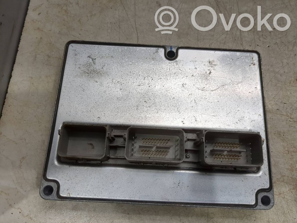 Ford Focus C-MAX Engine control unit/module 