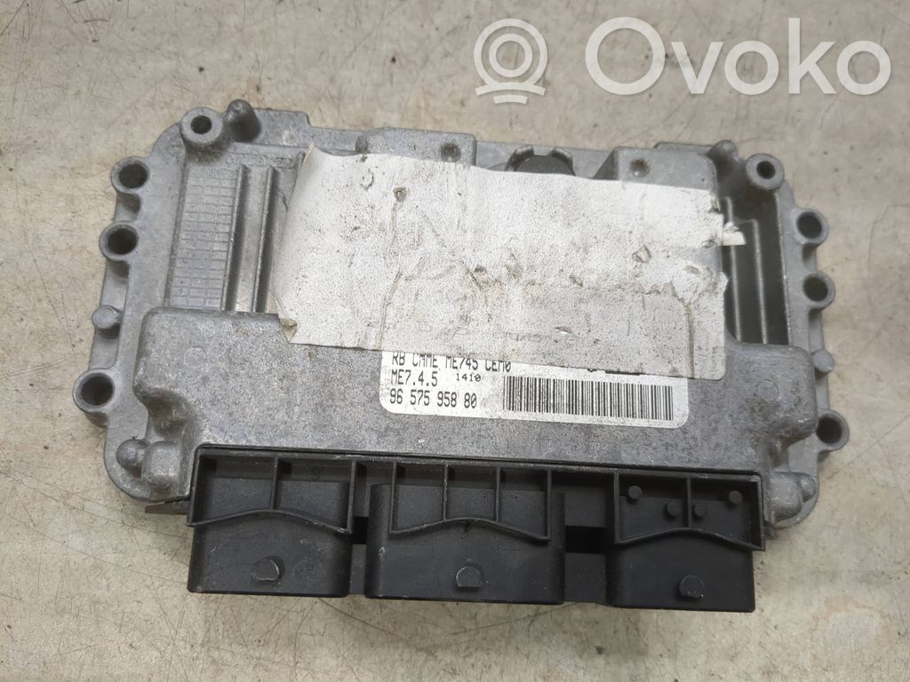 Citroen C4 I Engine control unit/module 