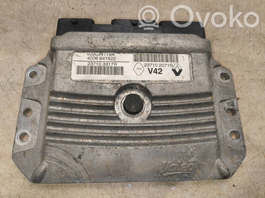 Renault Clio IV Calculateur moteur ECU 