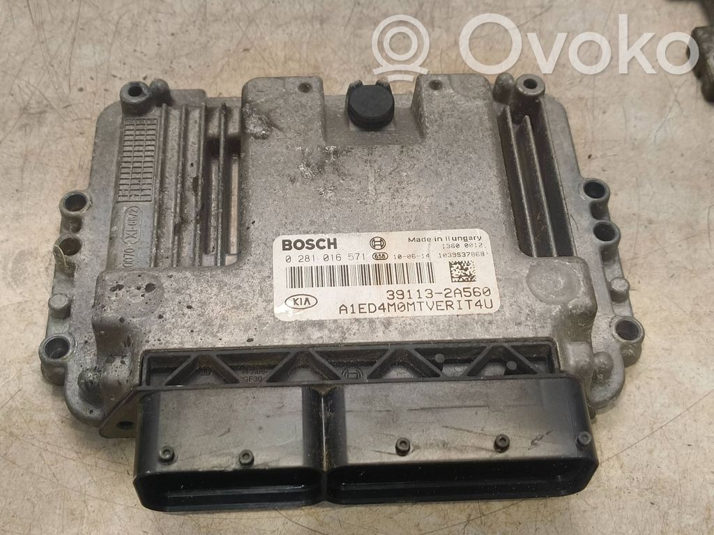 KIA Ceed Engine control unit/module 