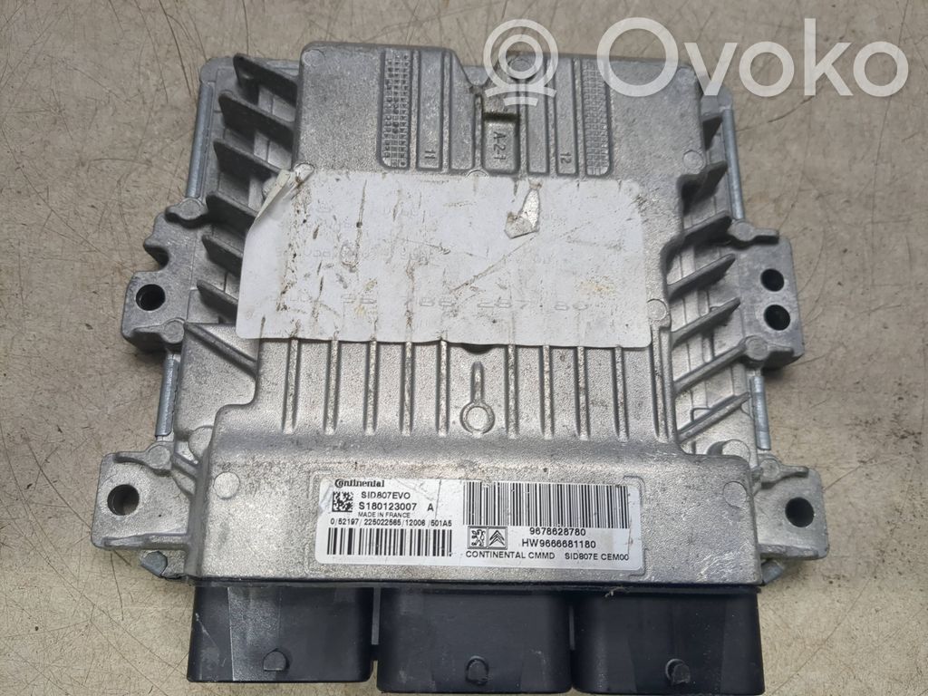 Peugeot 508 Engine control unit/module 